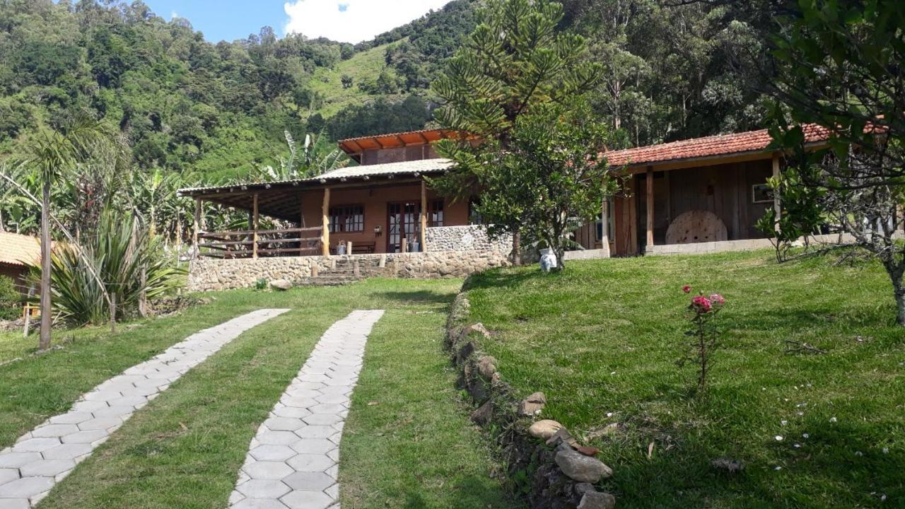 Villa Chale Refugio Da Pedra Sp São Bento do Sapucaí Exterior foto